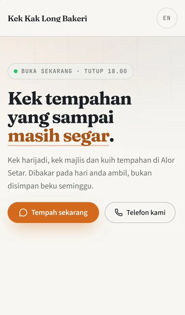 Laman contoh Kek Kak Long Bakeri pada telefon